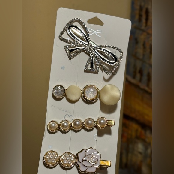 Elegant Hair Clip Set with Bow and Pearl Accents - Picture 1 of 3